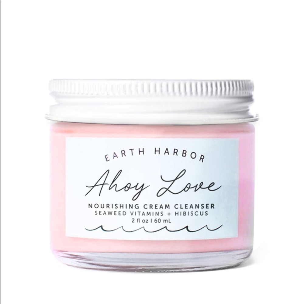 EARTH HARBOR NATURALS
AHOY LOVE Nourishing Cream Cleanser